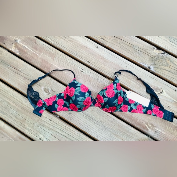 Pretty push up bra 🌹🌹 - Picture 6 of 11